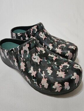 Dansko Kane Womens Size 39 Camouflage Print EVA Clogs Comfort Work Shoes Slip On